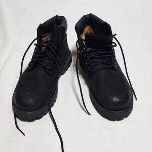 Timberland Girls’ Black 6-Inch Boots – Size 11W